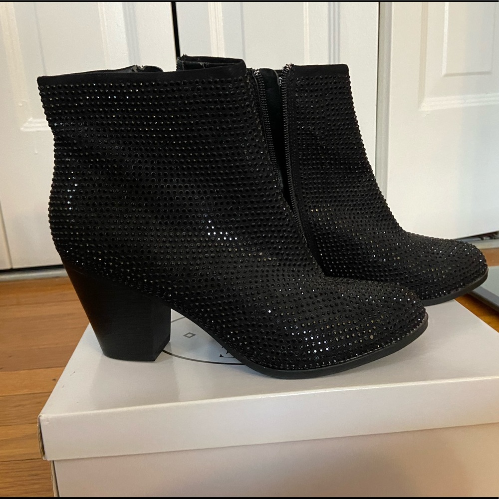 Brand New Black Booties R&R